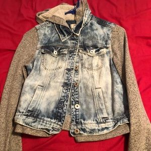 Long Sleeve Jean Jacket